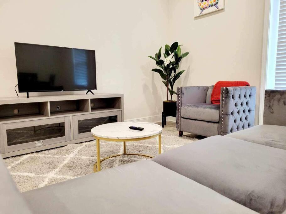 דירות Brand New House In Pensacola,Ev Connector Available מראה חיצוני תמונה